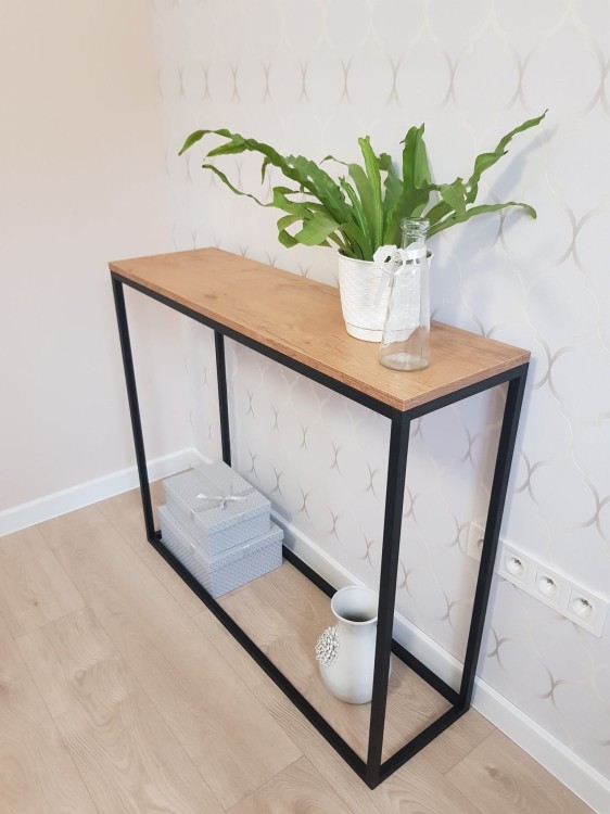 konsola-do-korytarza